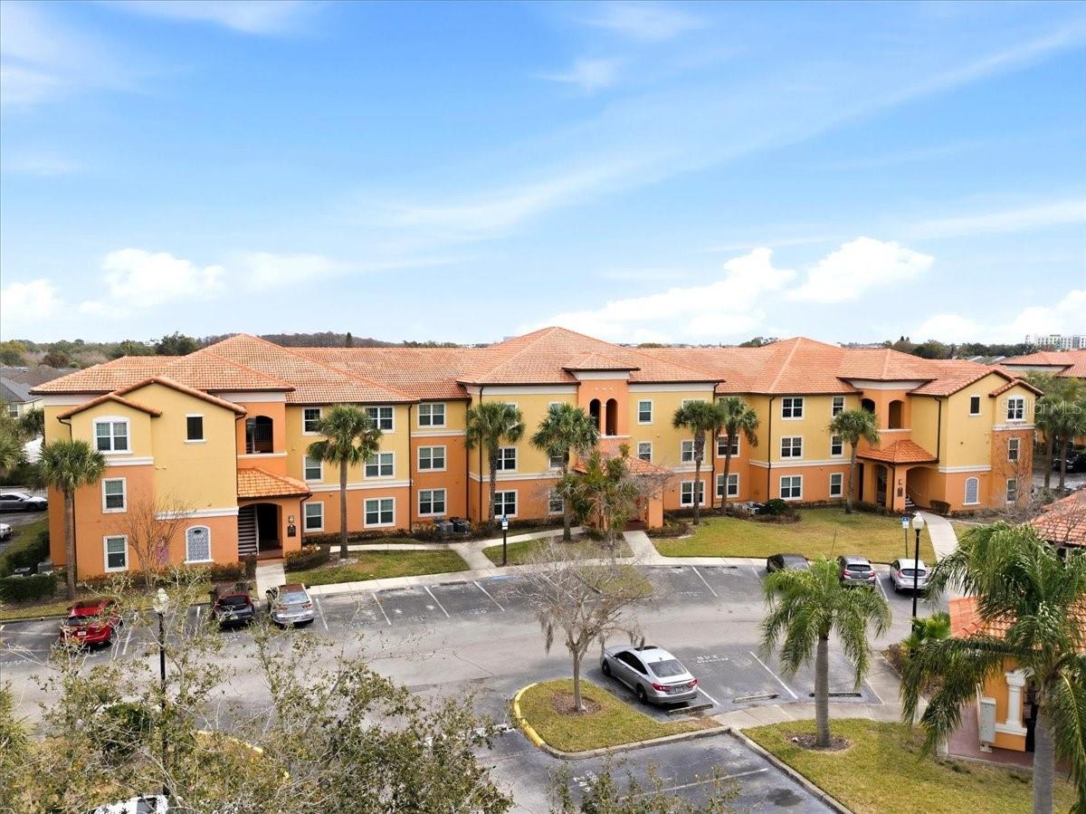 5455 VINELAND Unit 3107