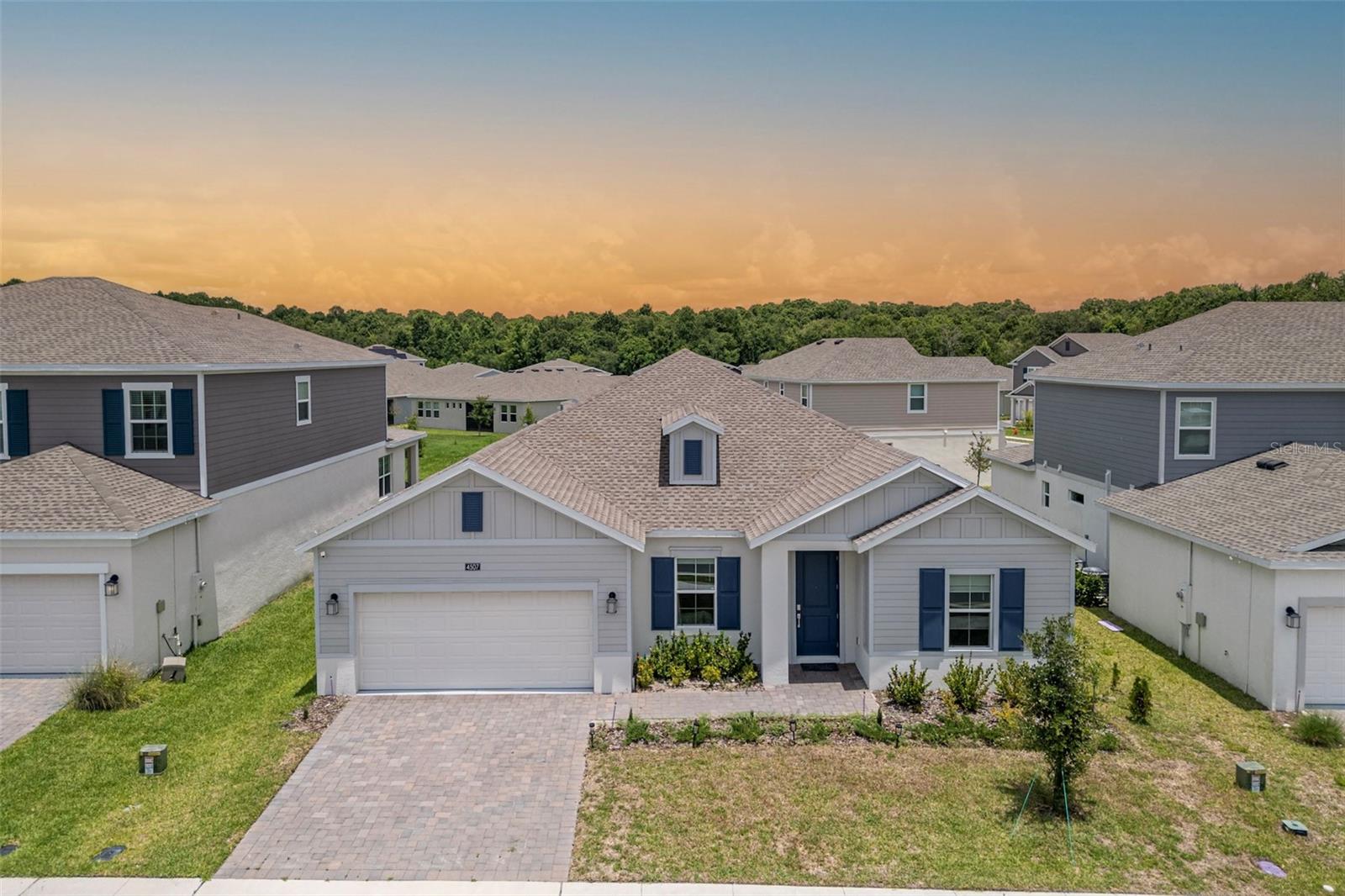 Listing photo for 4507 Hillingdam Rd