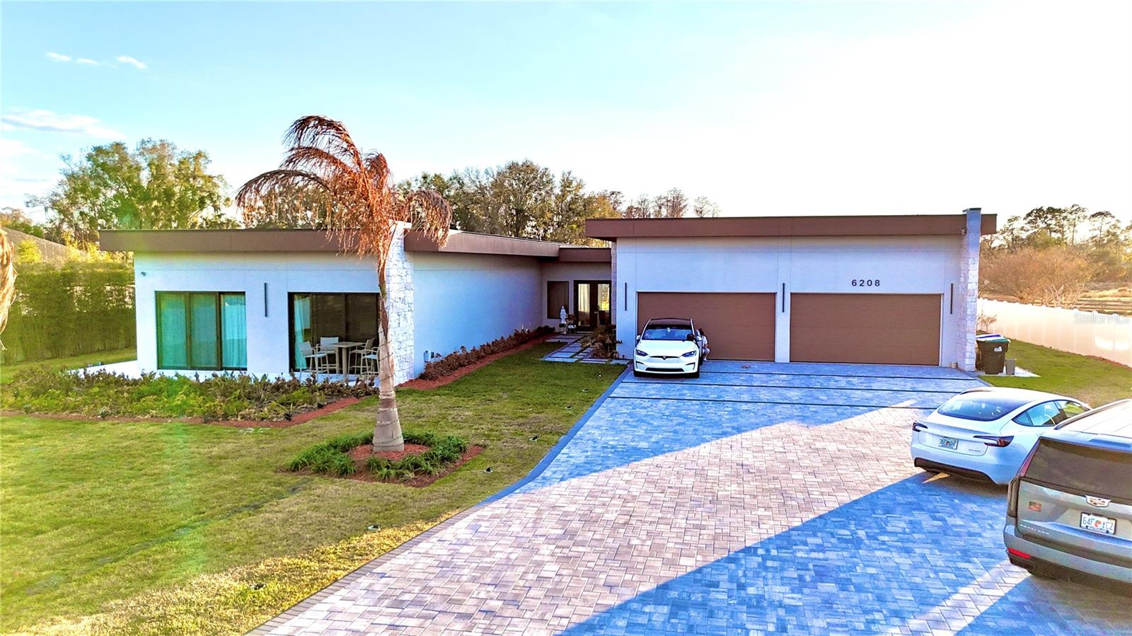 6208 WINTER GARDEN VINELAND ROAD