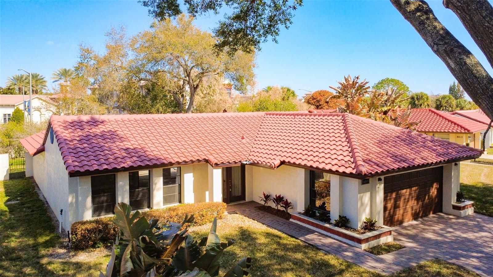 8019 N MADEIRA COURT