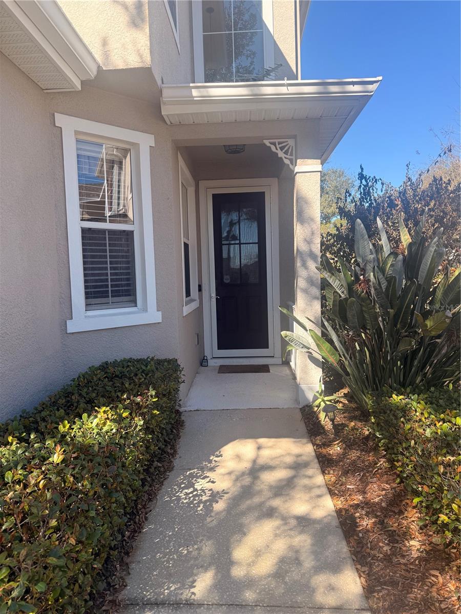 Listing photo 2 for 2219 Pico Ln