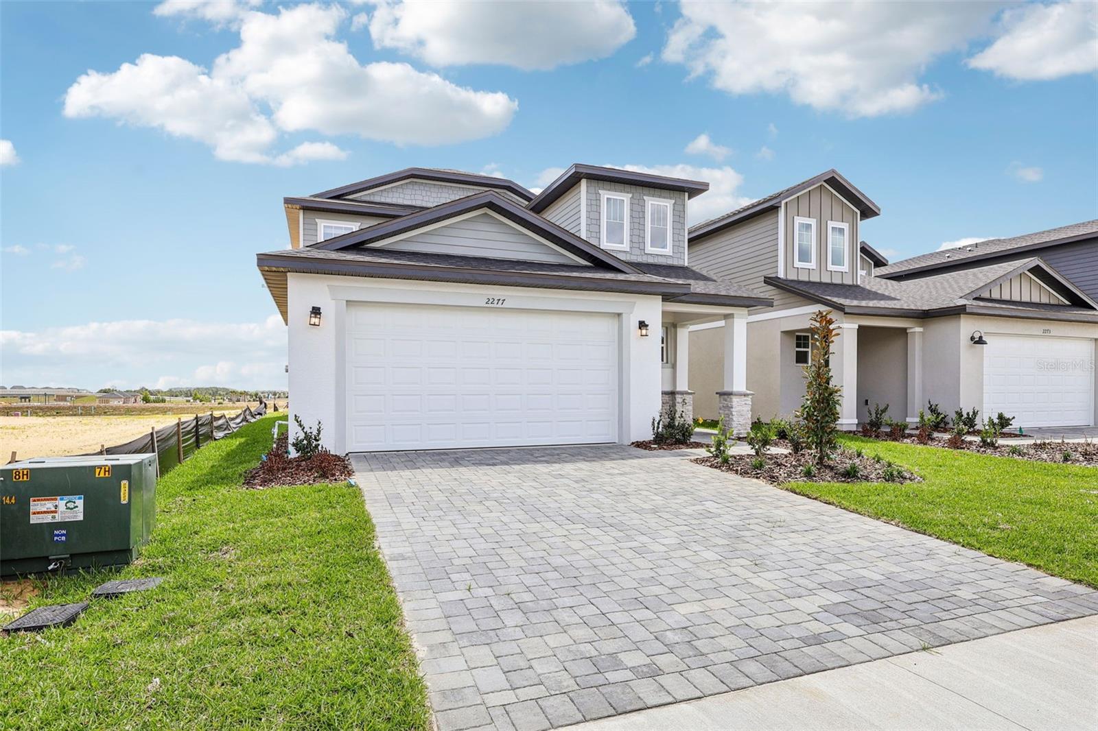 Listing photo 2 for 2277 Hen Rd