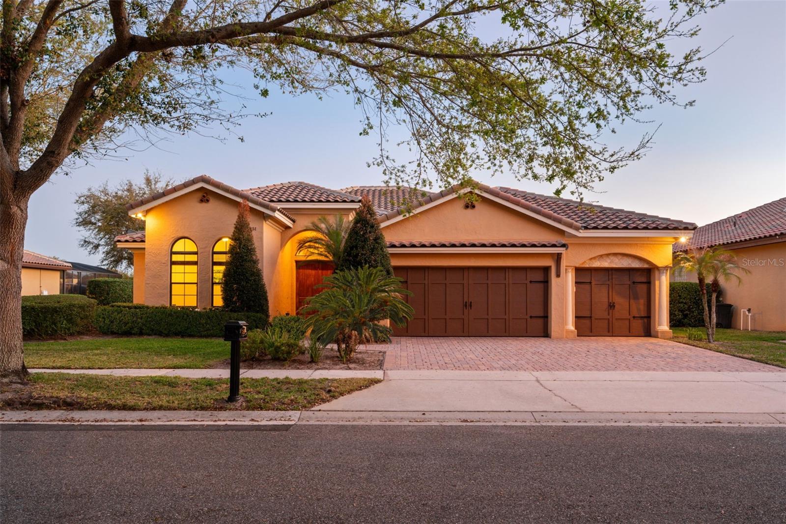 7451 POINTE VENEZIA DRIVE