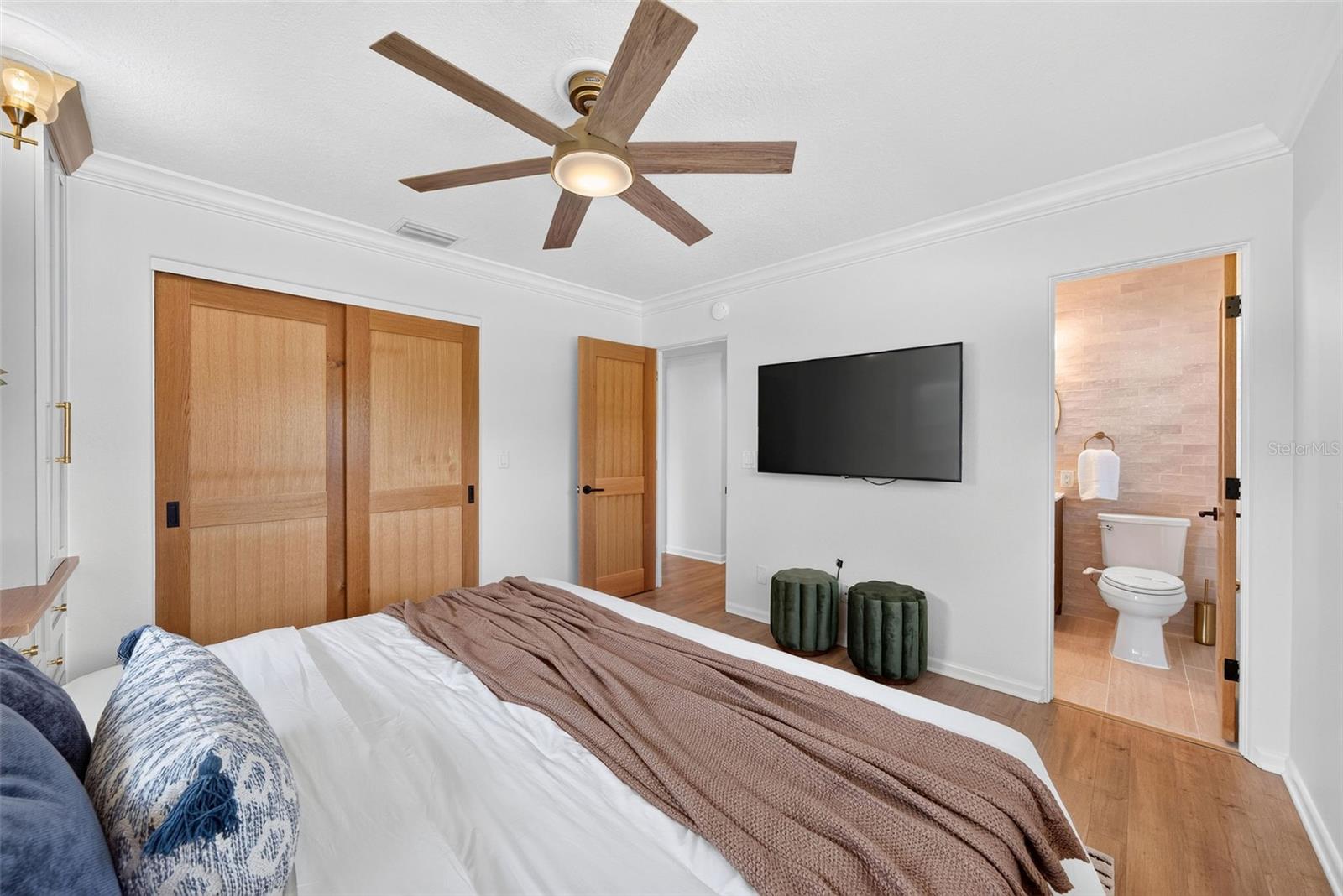 Photo 35