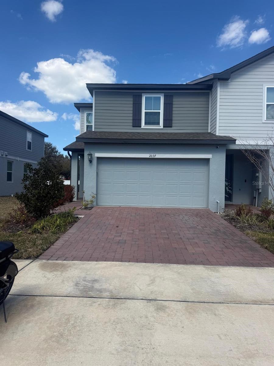 2037 CRAPE JASMINE LANE