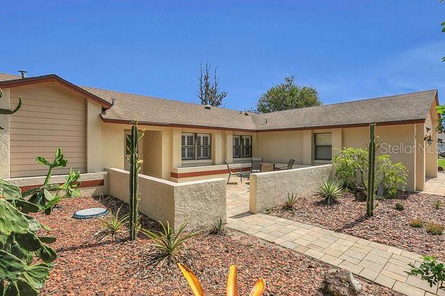 Listing photo 3 for 9319 Woodbreeze Blvd