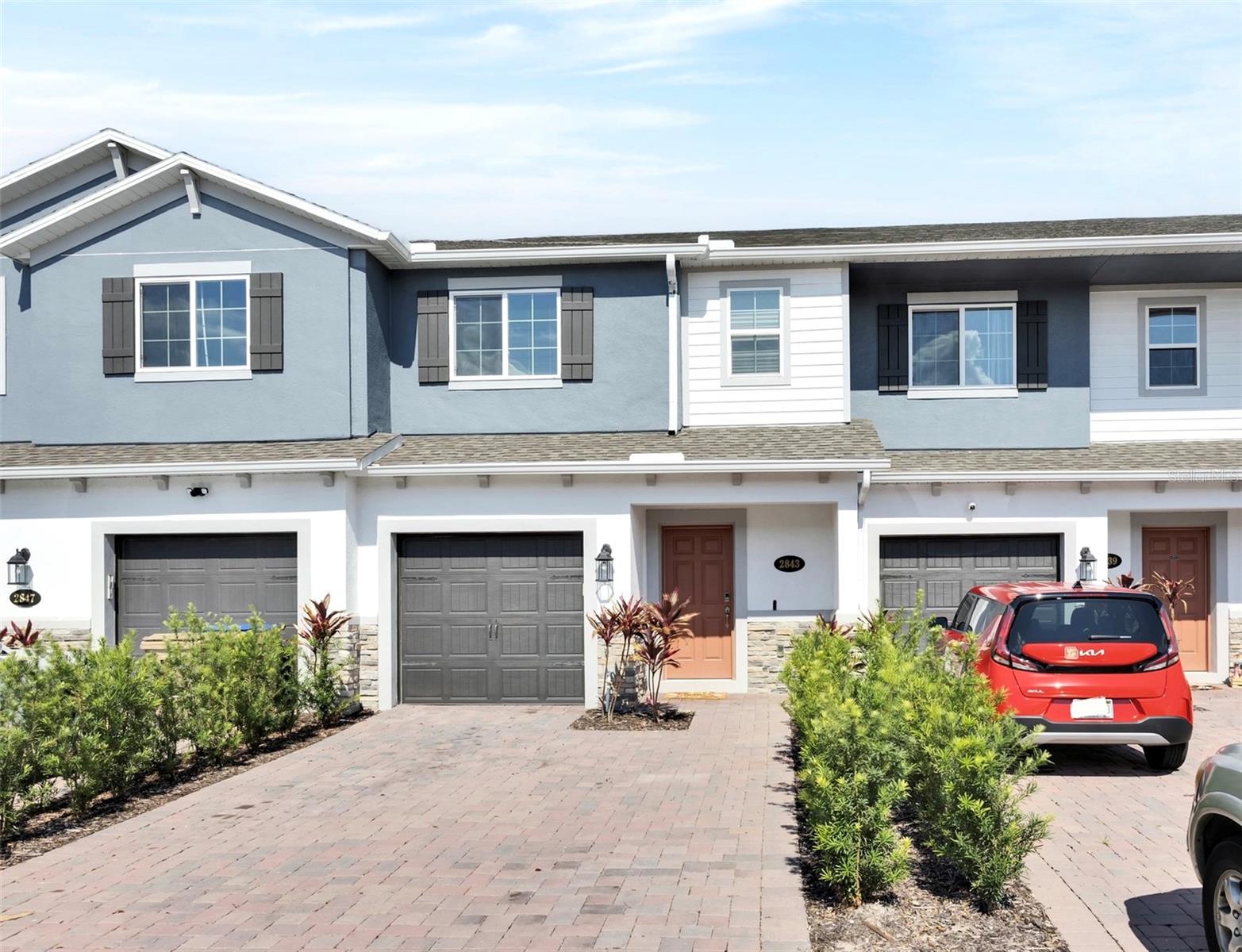 2843 NARCOOSSEE COMMONS WAY