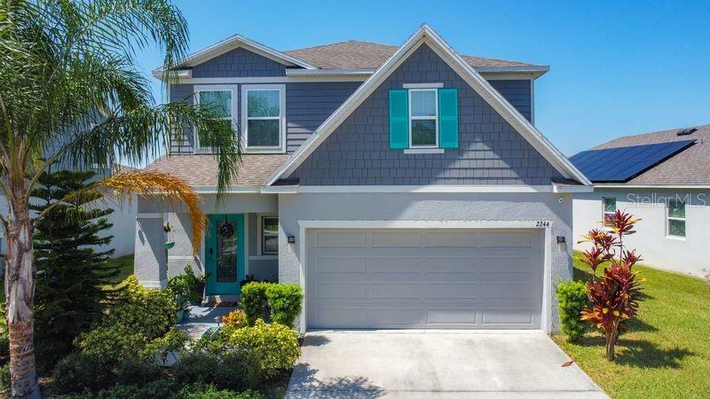 2244 CANYON BREEZE AVENUE