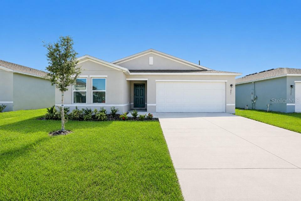 Listing photo 1 for 3481 Dahlia Dr
