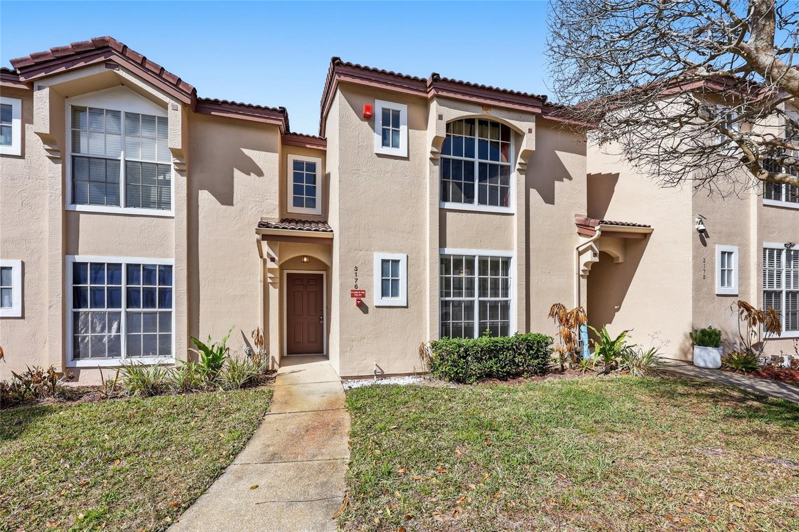 3176 TAMARIND CIRCLE Unit 19