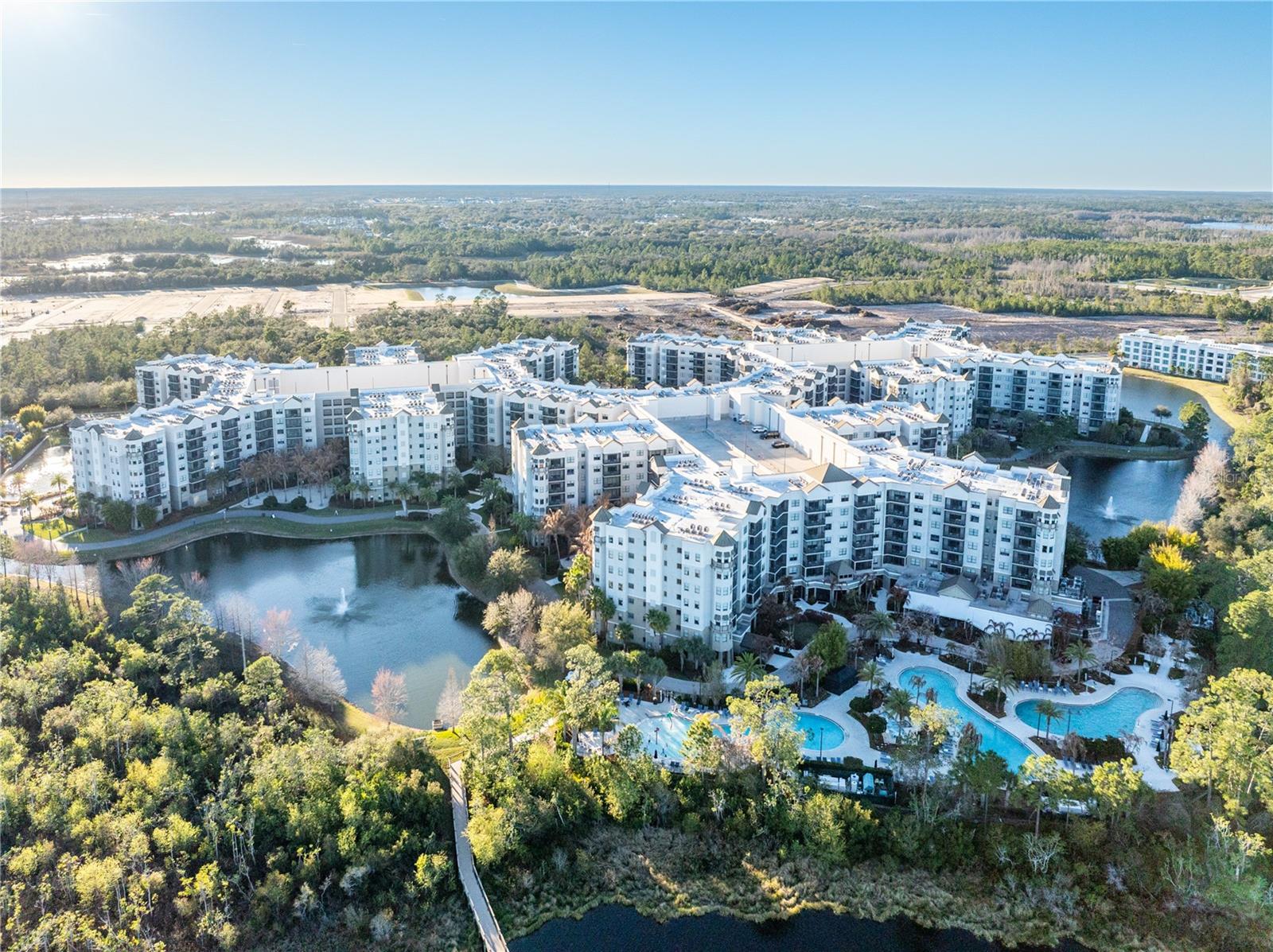 14501 GROVE RESORT AVENUE Unit 2713