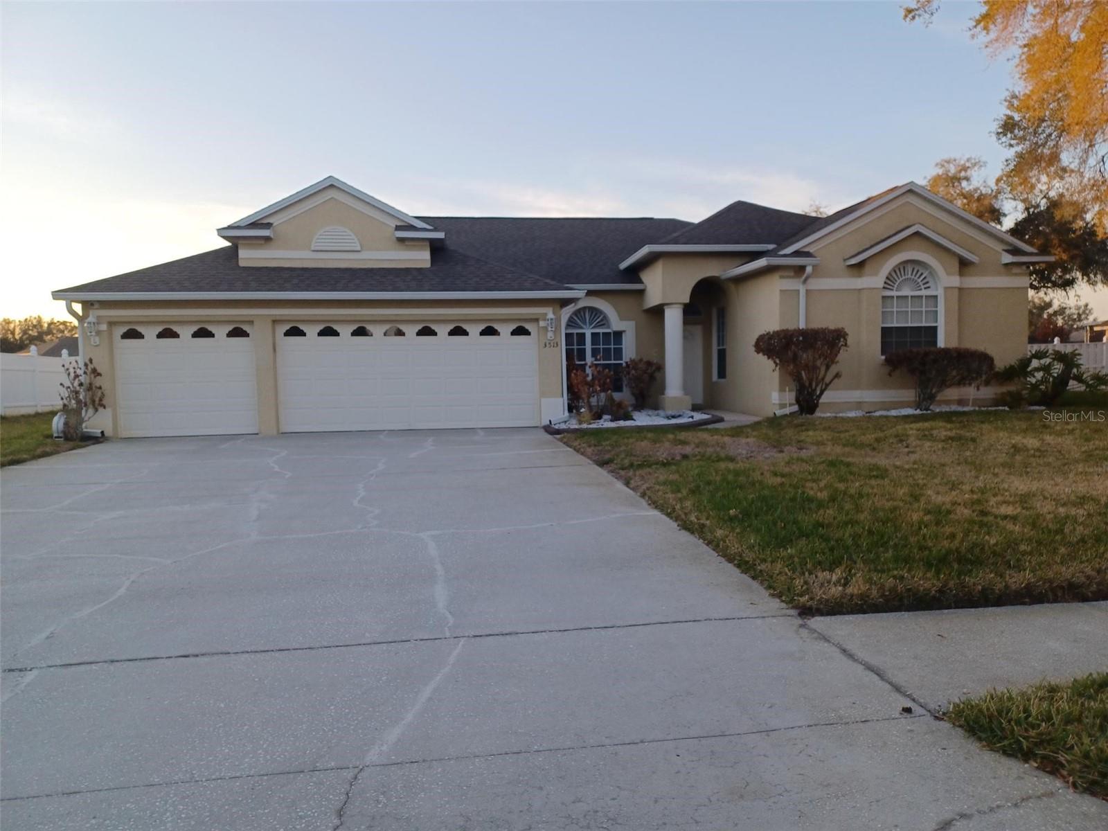 3513 BEAU CHENE DRIVE