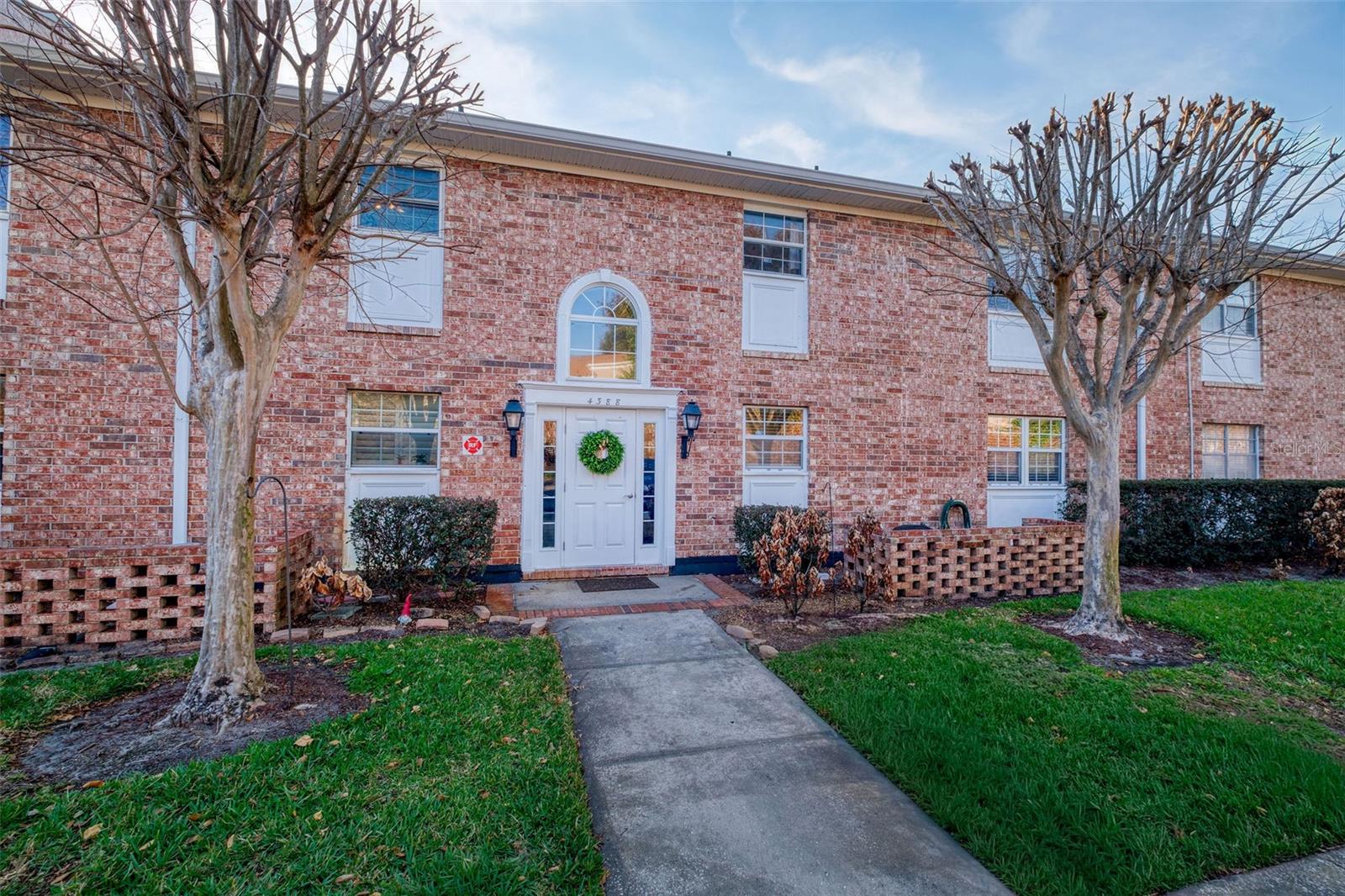 4388 LAKE UNDERHILL ROAD Unit 21C2