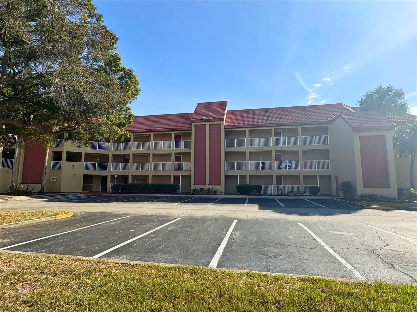 6324 PARC CORNICHE DRIVE Unit 1313