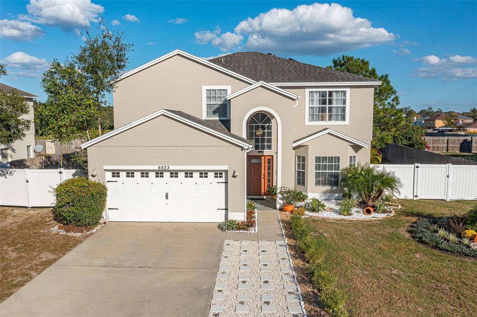 6523 CANTERLEA DRIVE