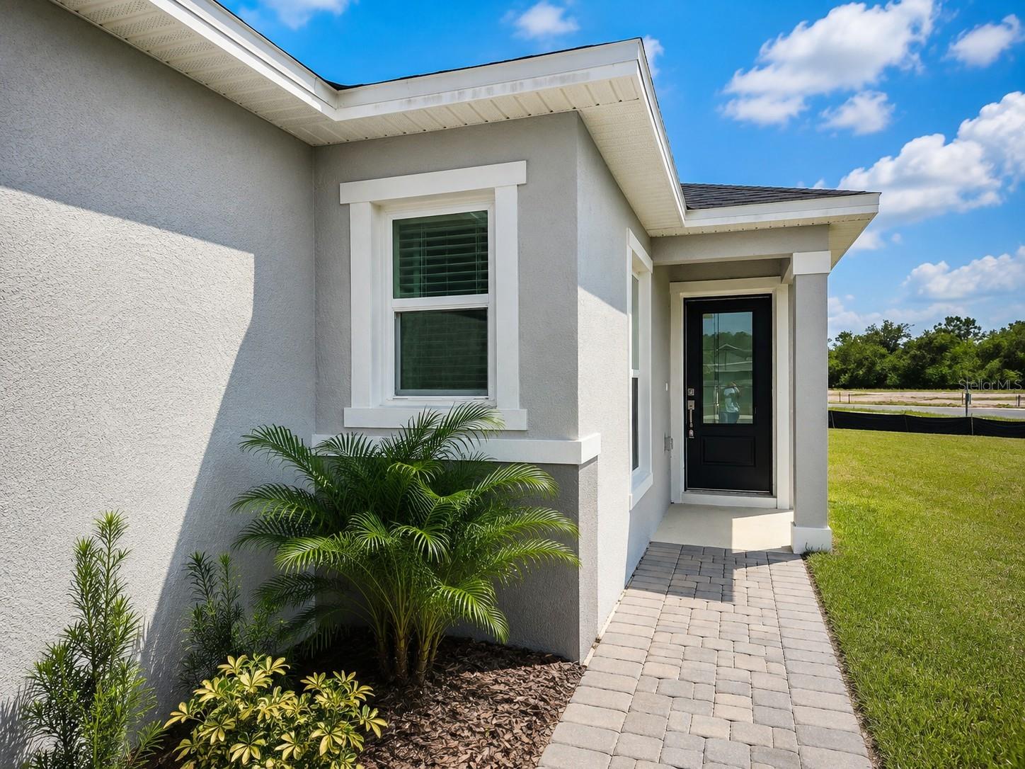 Listing photo 3 for 3094 Sanctuary Dr