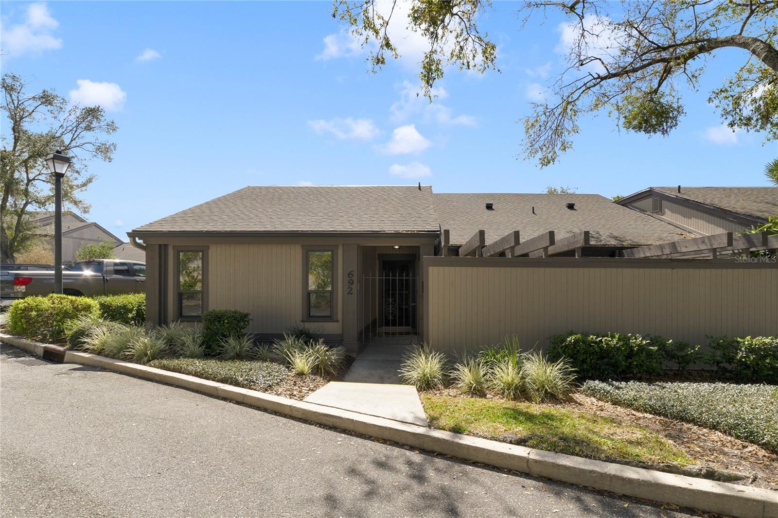 692 LAKE VILLAS DRIVE