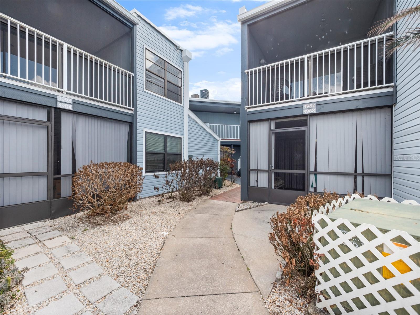 3974 ATRIUM DRIVE Unit U 3