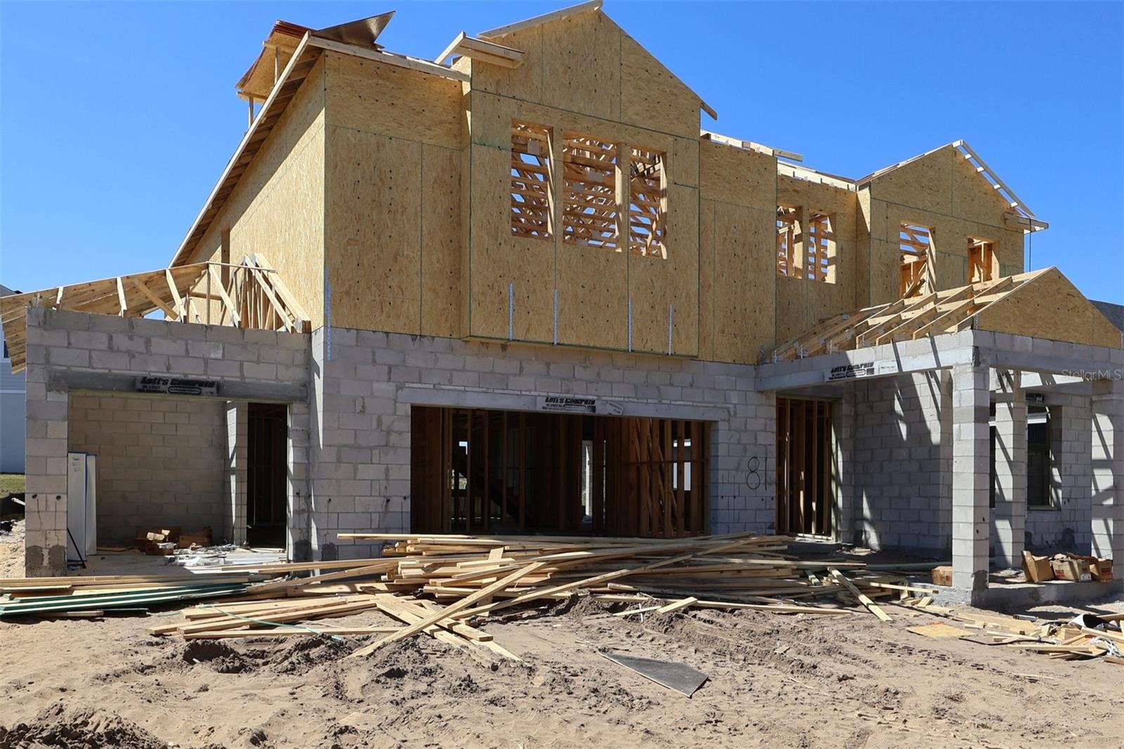 854 CREEPING FIG STREET