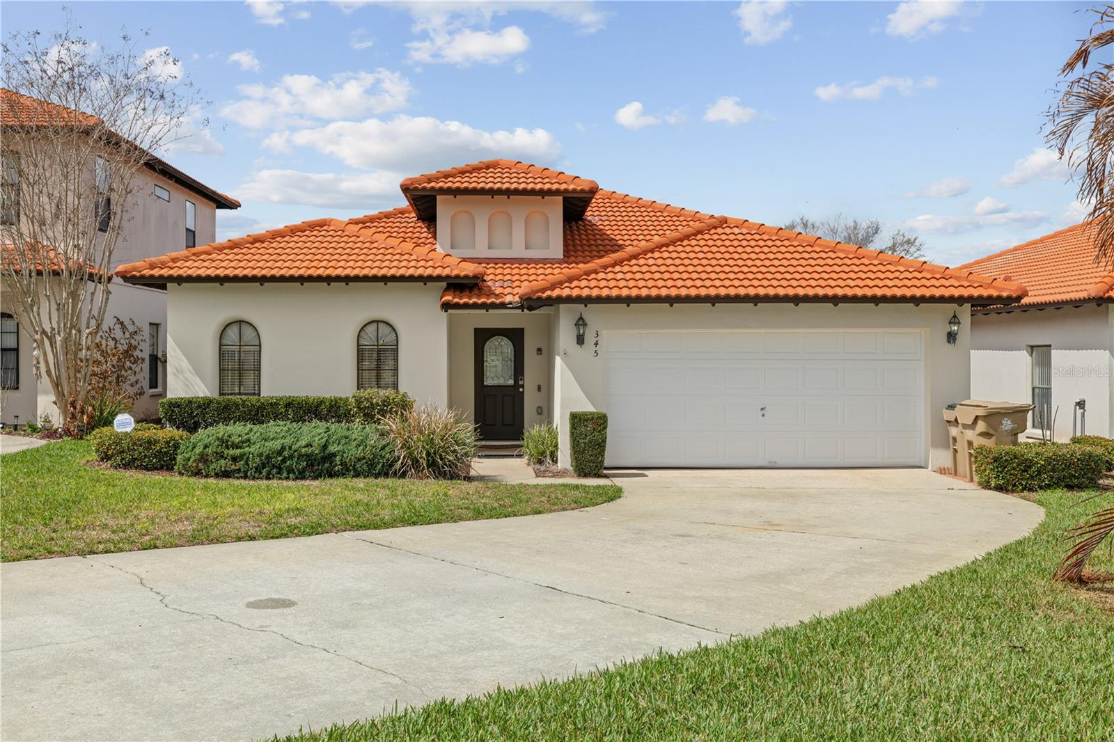 Listing photo 1 for 345 Summer Place Loop