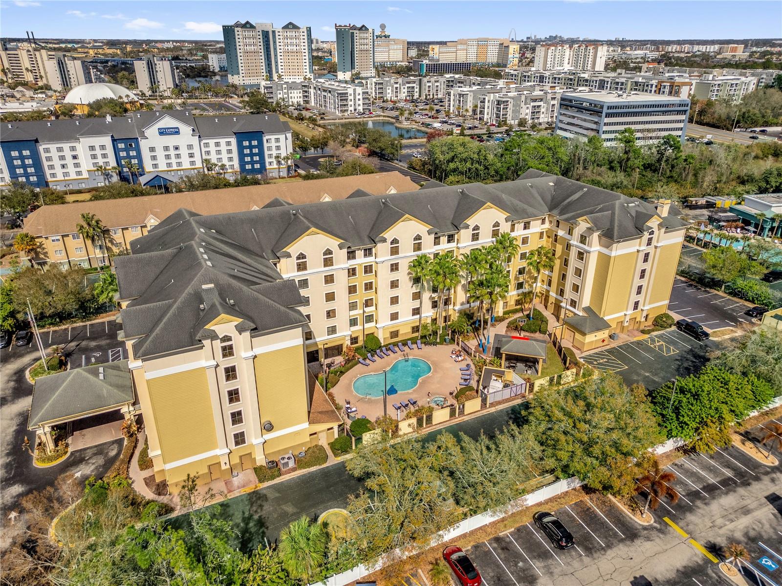 7601 CANADA AVENUE Unit 125