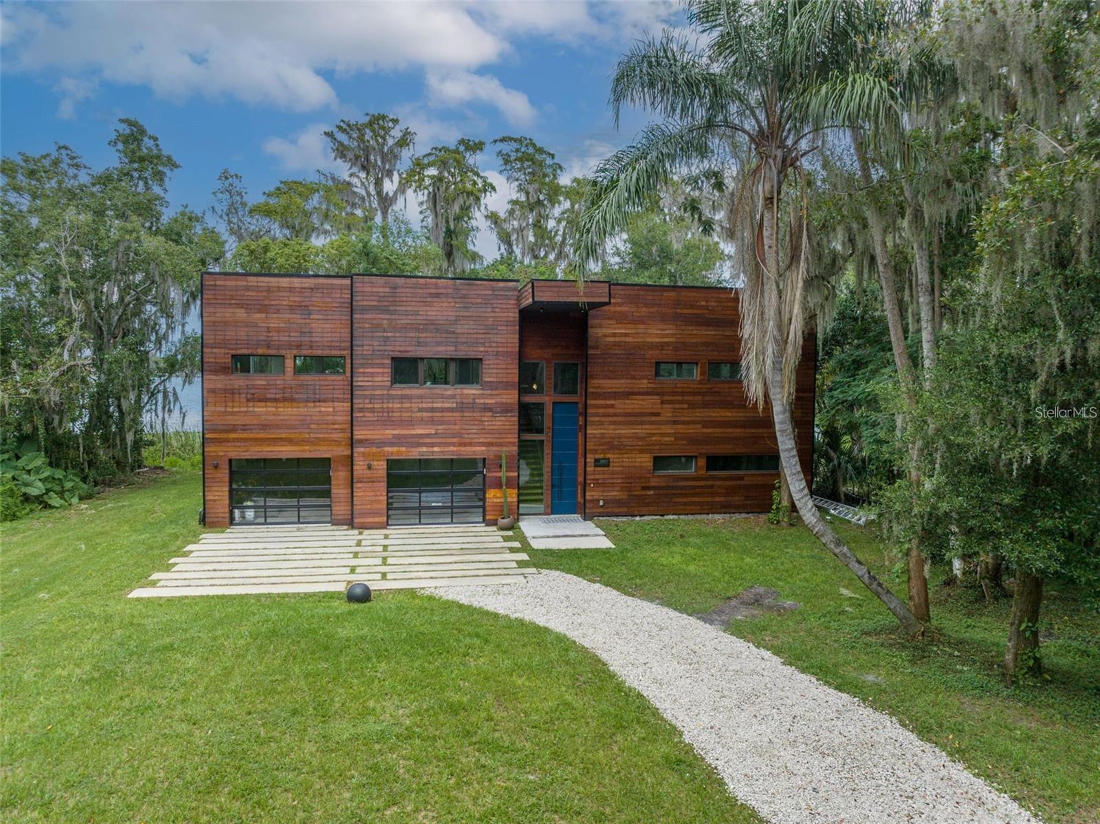 3807 S SEMORAN BOULEVARD