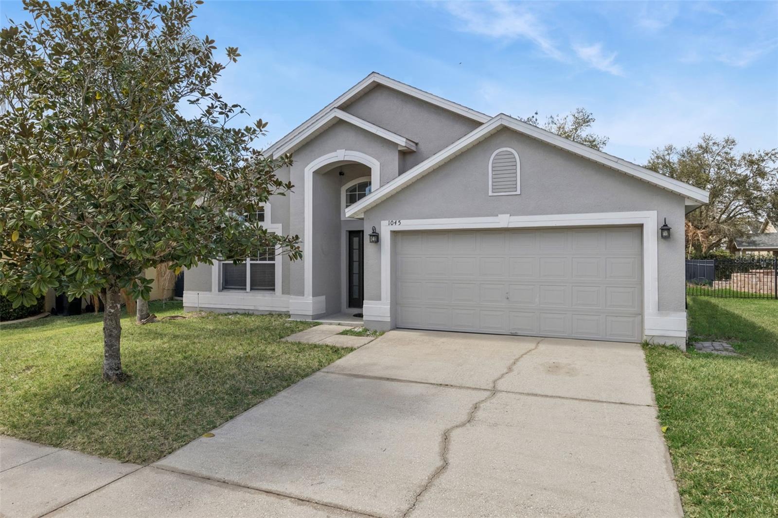 1045 WILLOW BRANCH DRIVE