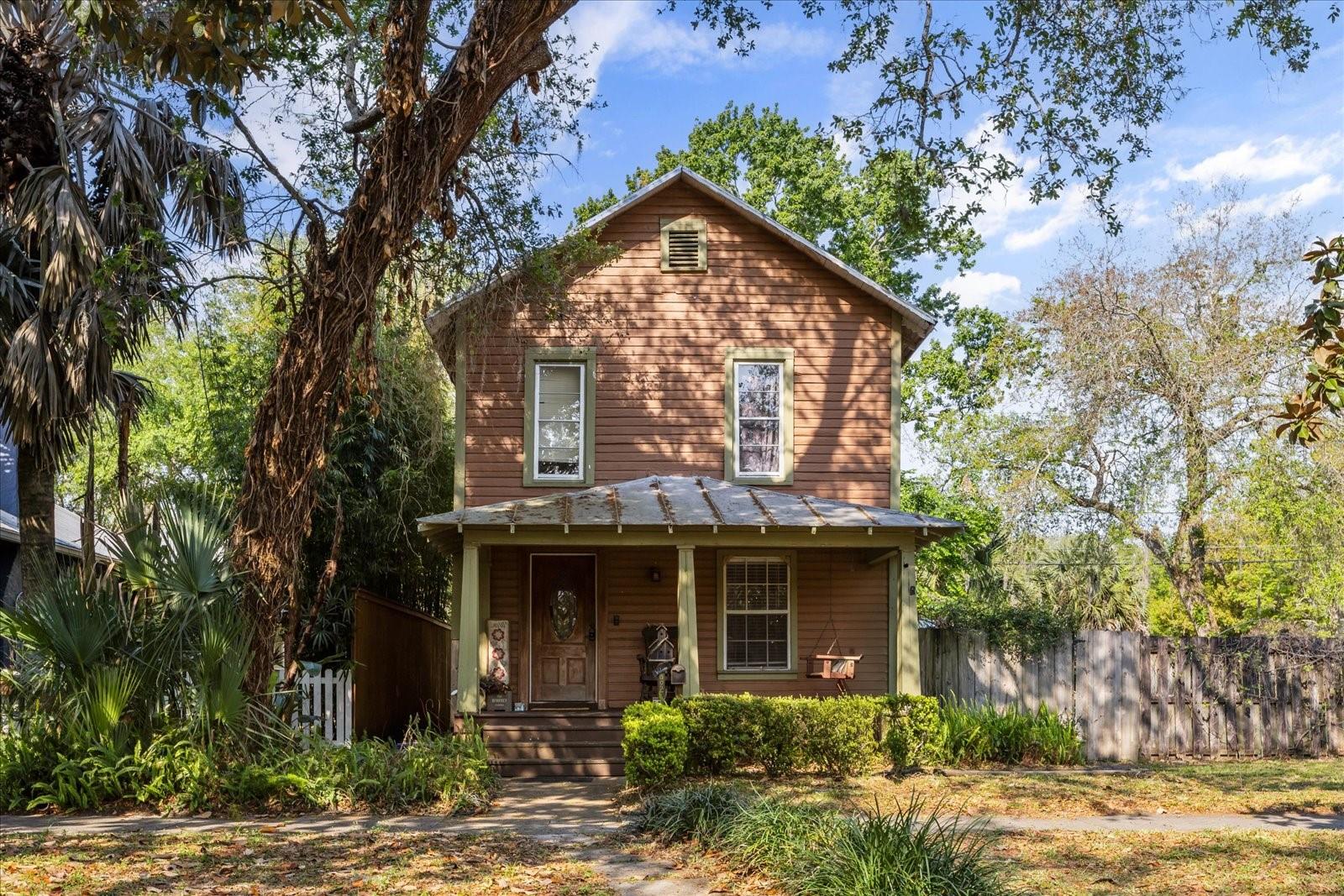 802 S PALMETTO AVENUE