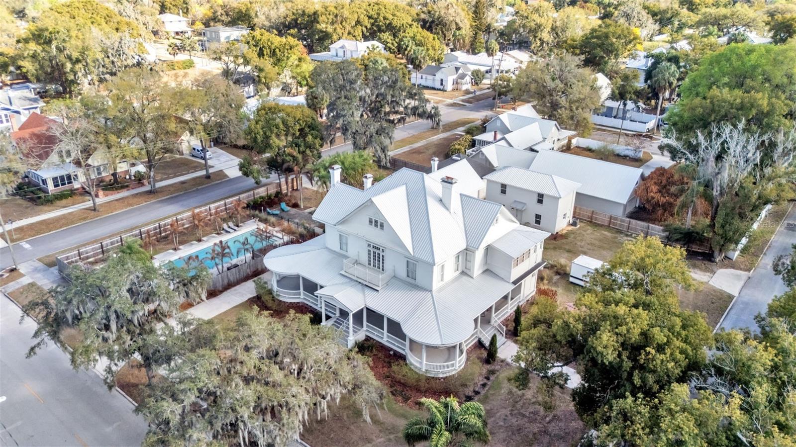 Listing photo for 555 E Stanford St