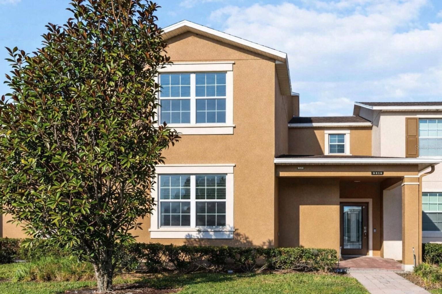 9016 SAVANNAH MAGNOLIA LANE