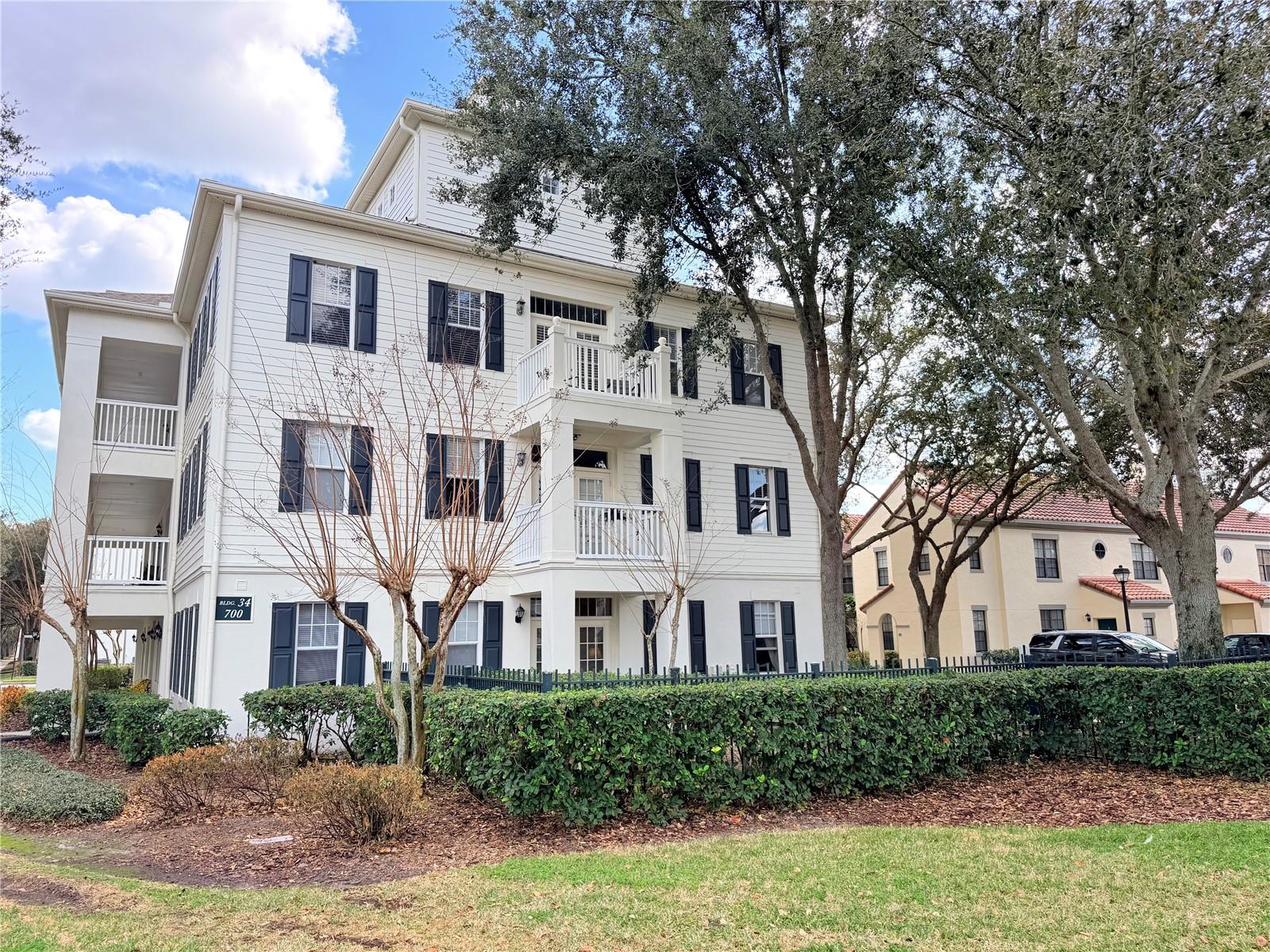 700 SIENA PALM DRIVE Unit 305