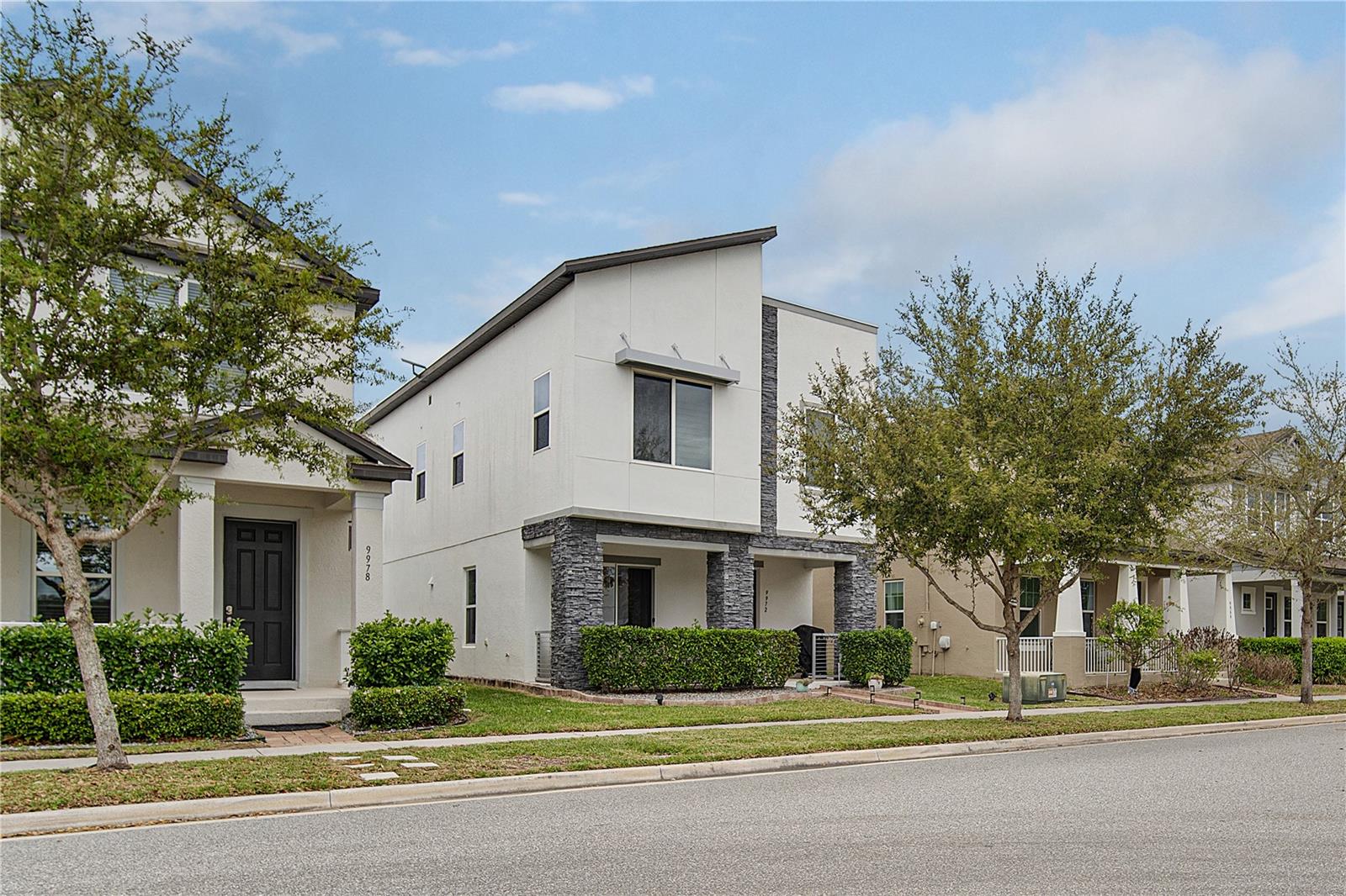 9972 PALLIDA HICKORY WAY