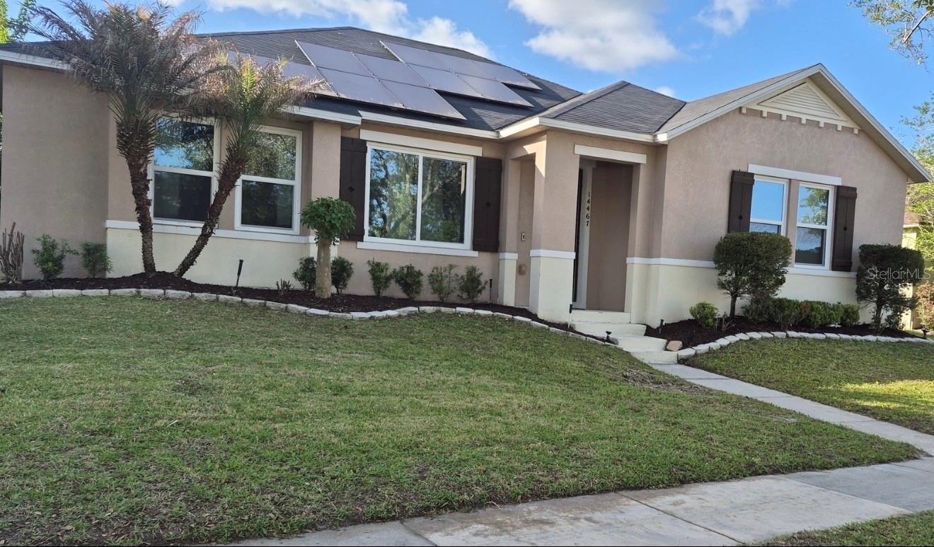 Listing photo 1 for 14467 Golden Rain Tree Blvd