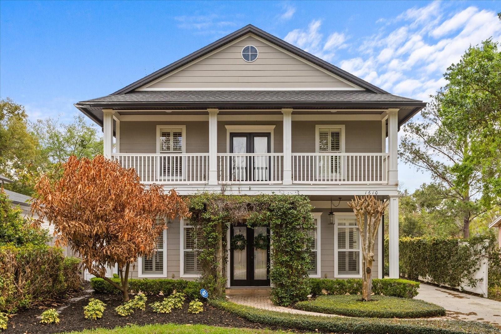 1610 LYNDALE BOULEVARD