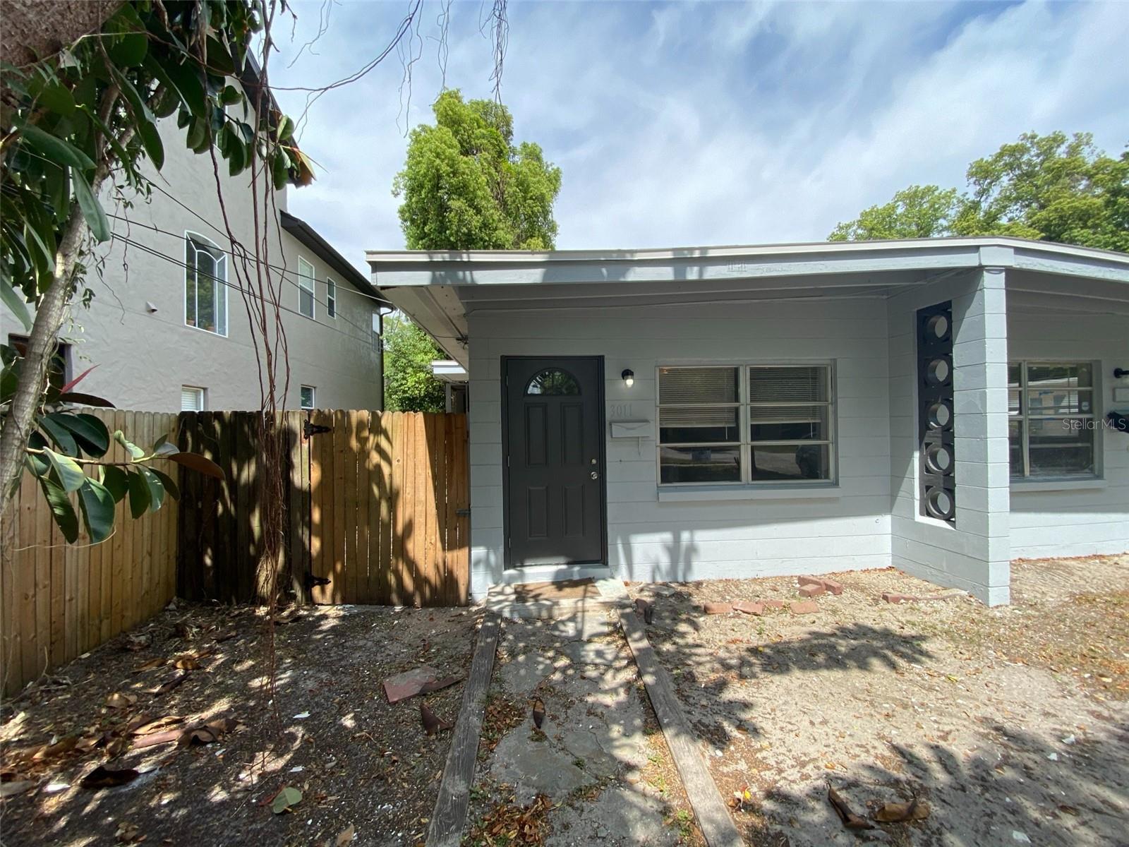 3013 E CENTRAL BOULEVARD