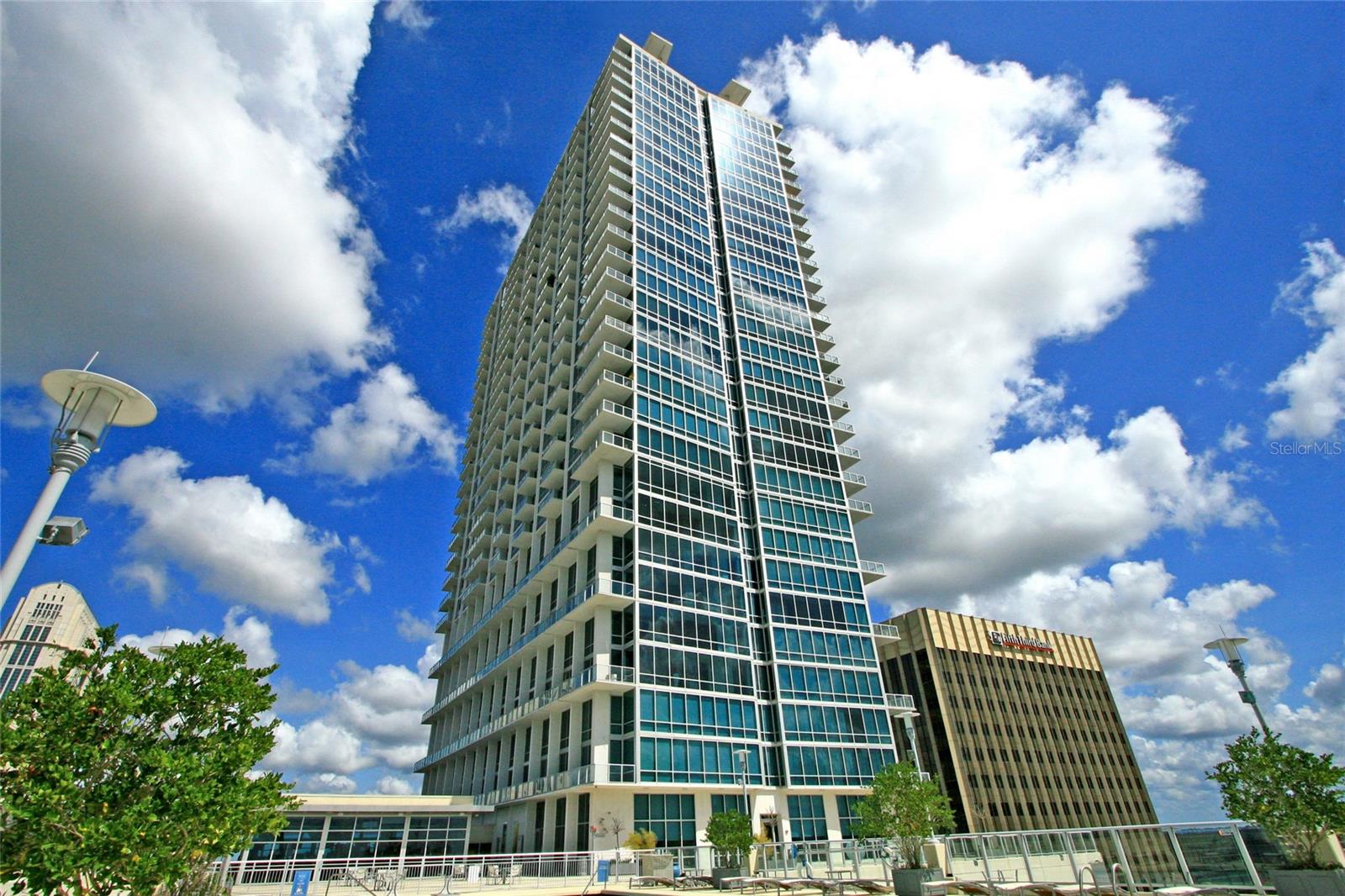 150 E ROBINSON STREET Unit 1026