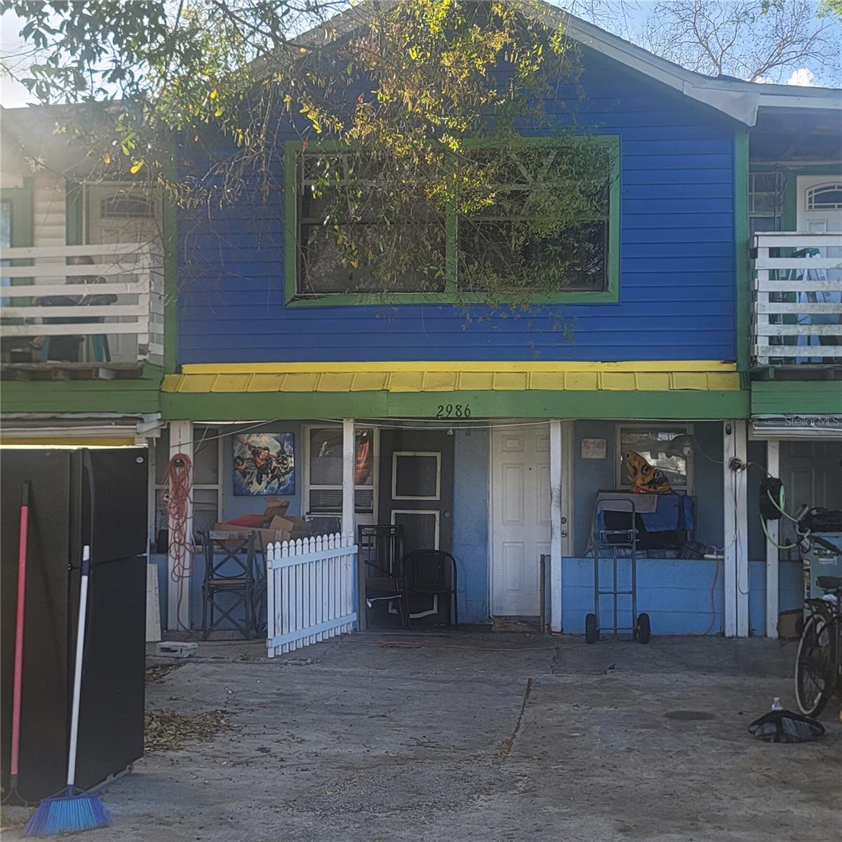 2986 SUN POINTE COURT