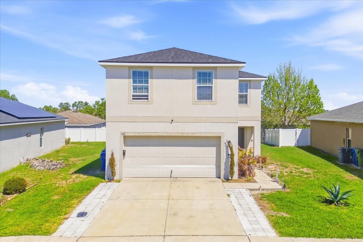 Listing photo 2 for 231 Haines Blvd