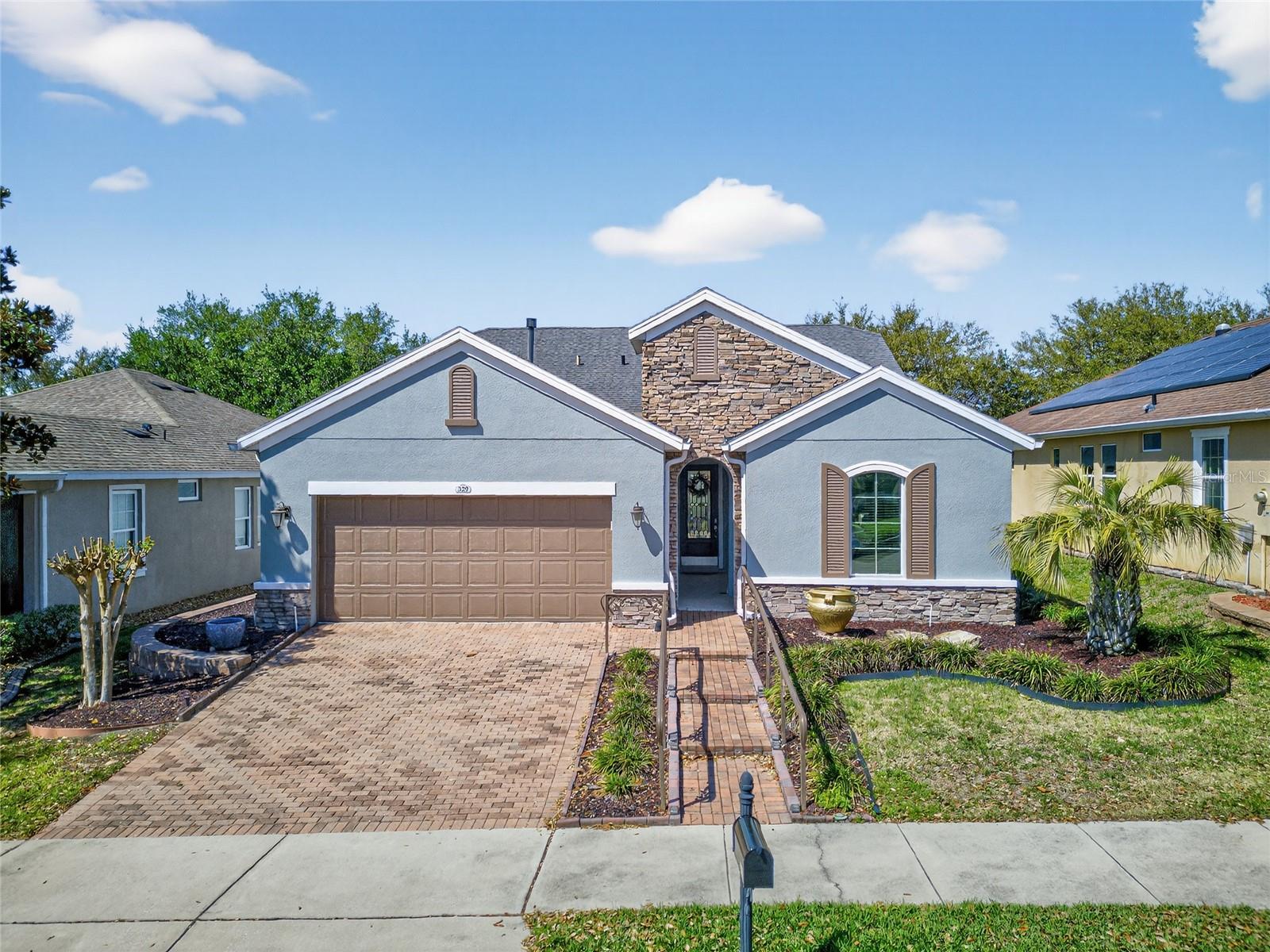 329 SILVER MAPLE ROAD