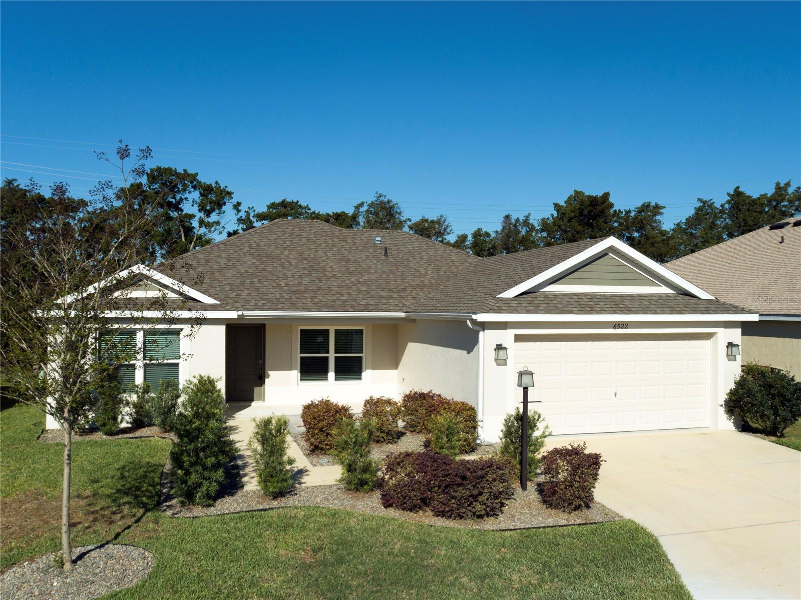 Listing photo 2 for 6522 Mcknight Loop