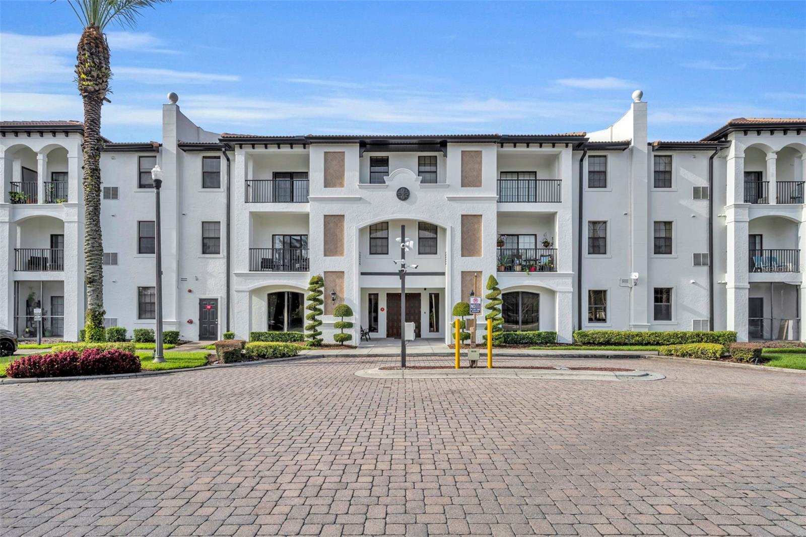 5550 E MICHIGAN STREET Unit 3216