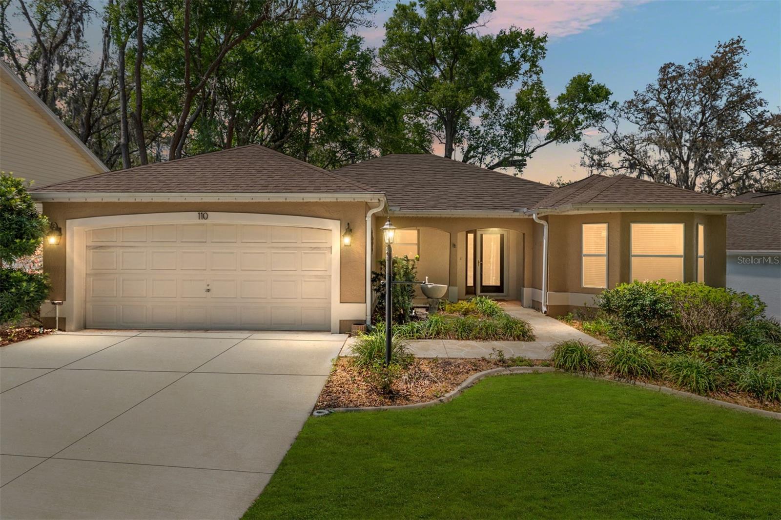 Listing photo 1 for 110 Chula Vista Ave