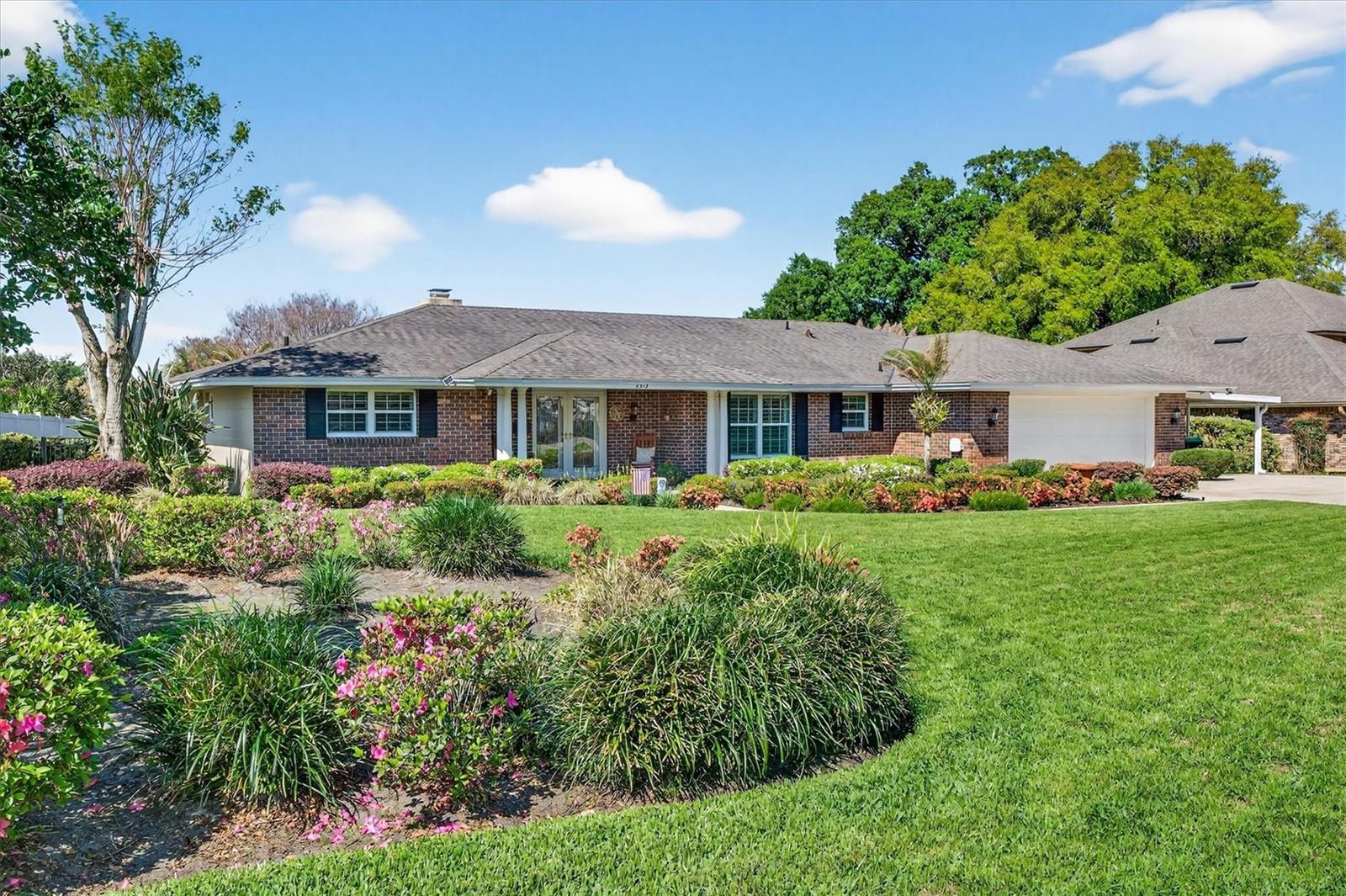 4510 LAKE GEM CIRCLE