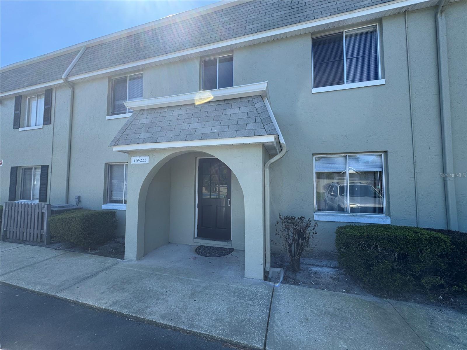 525 CONWAY ROAD Unit 220