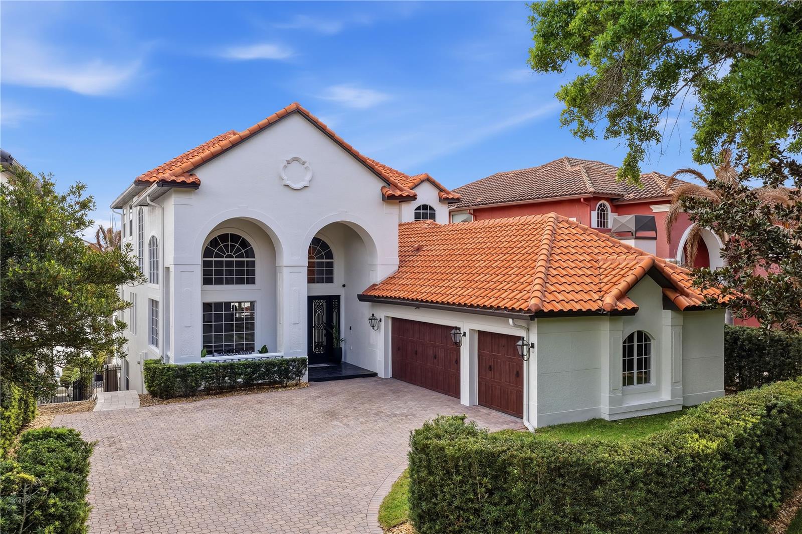 8020 FIRENZE BOULEVARD