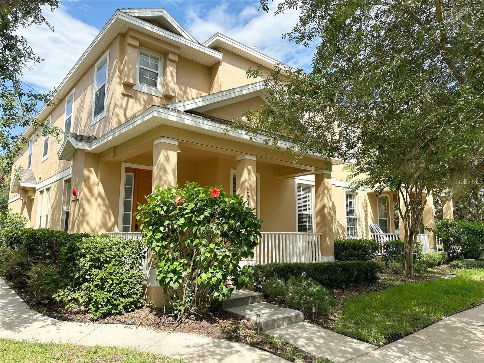 Listing photo 1 for 10341 Lake District Ln #55b