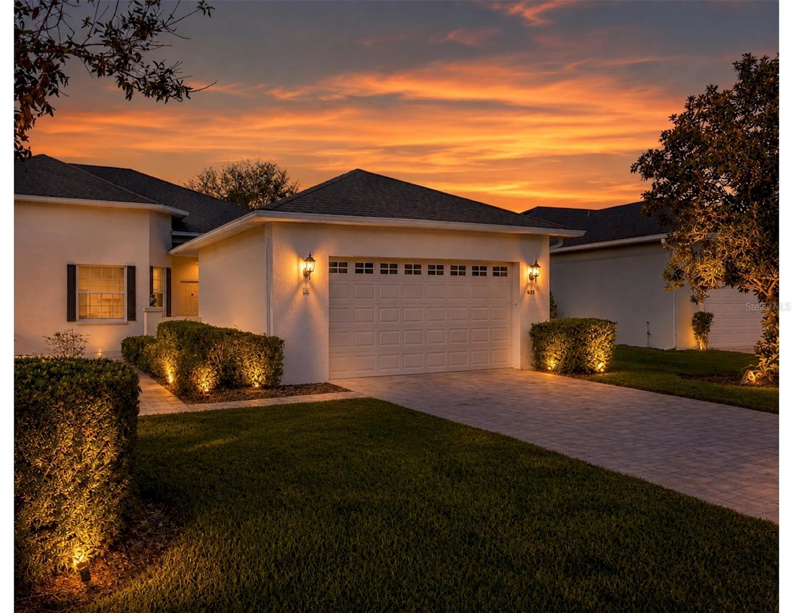 Listing photo 2 for 1018 Green Gate Blvd
