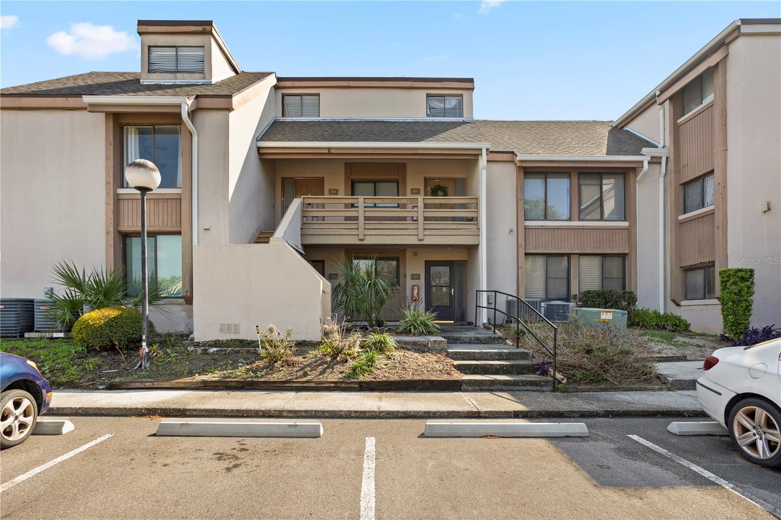 226 ORIENTA POINT STREET Unit 226