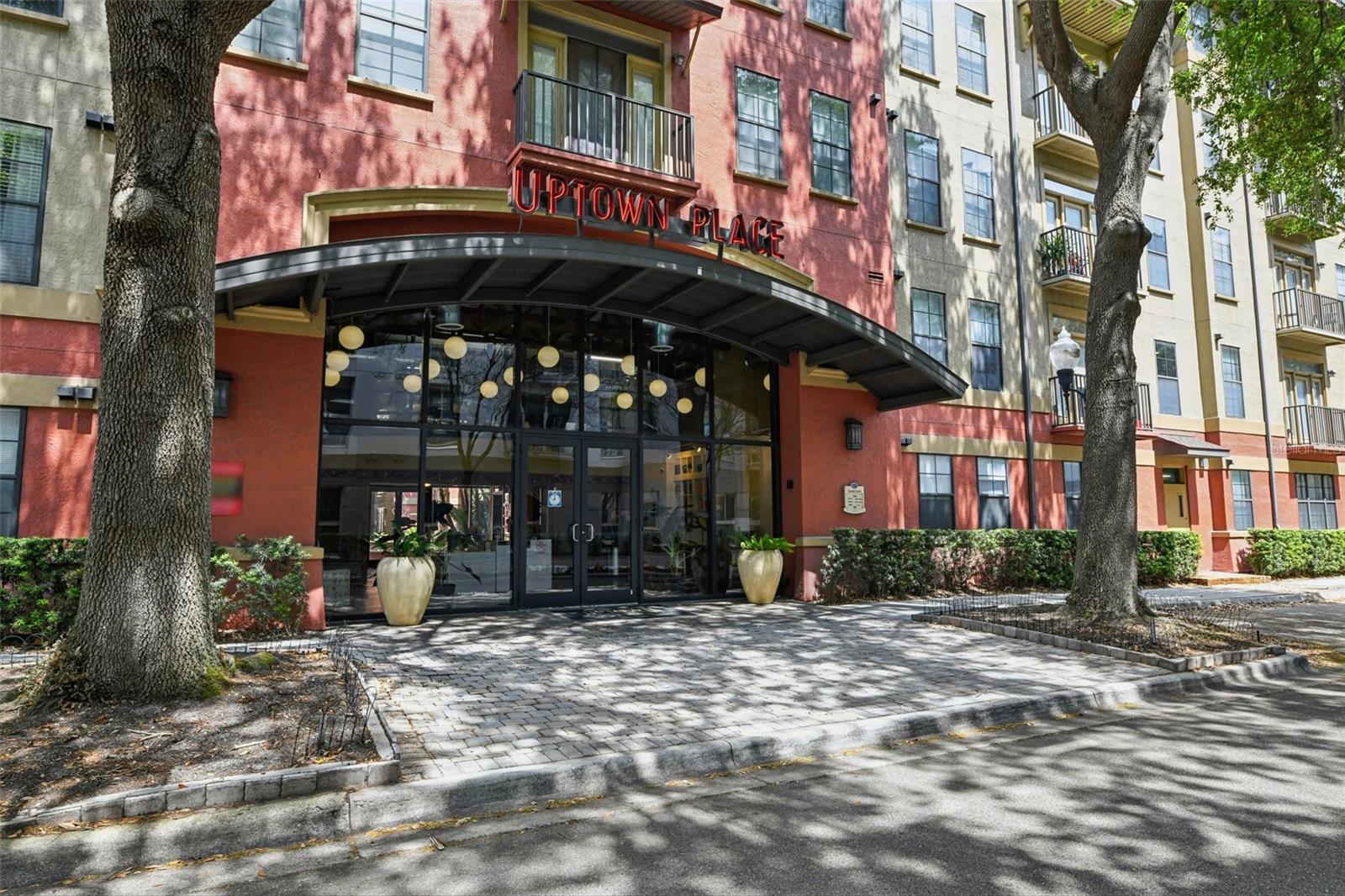 911 N ORANGE AVENUE Unit 101