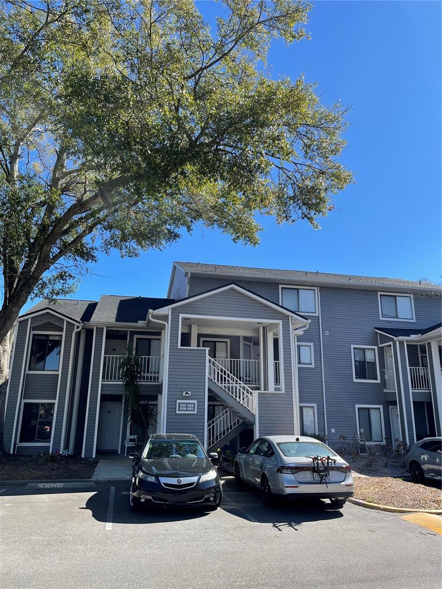 2227 STONINGTON AVENUE Unit 2227